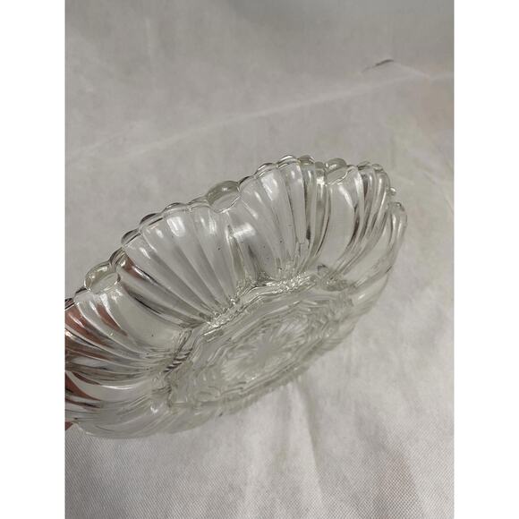 Deviled Egg Oyster Platter vintage 10x10x1 - Picture 6 of 8